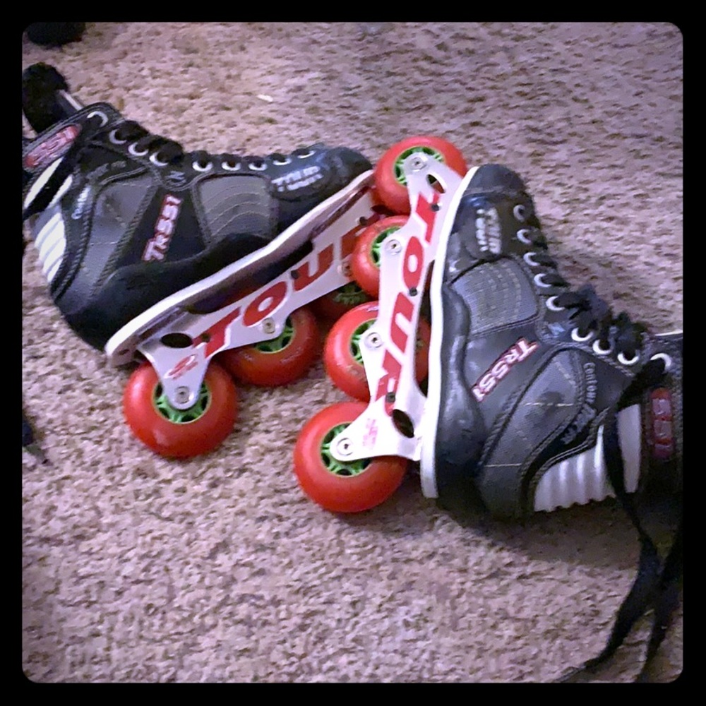 Tour rollerblades